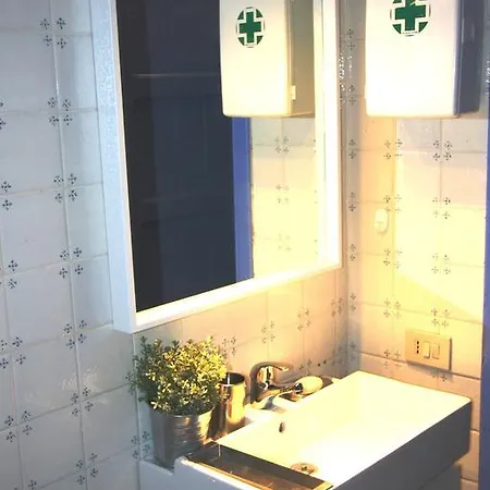 Vacation Service - City Center Apartman Cefalù